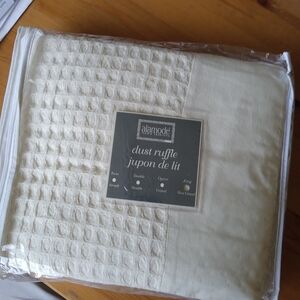 100% Cotton Waffle Bed Ruffle/Skirt